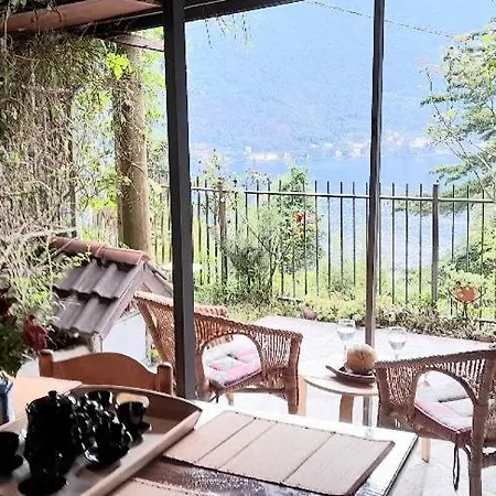 Panorama House With Big Terrace Nesso