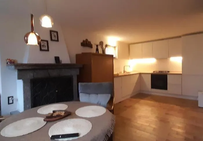 Panorama House With Big Terrace Nesso